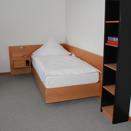 Katholisch-Soziales Institut Hotel Siegburg Bagian luar foto
