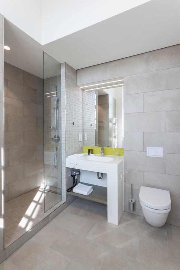 Katholisch-Soziales Institut Hotel Siegburg Bagian luar foto
