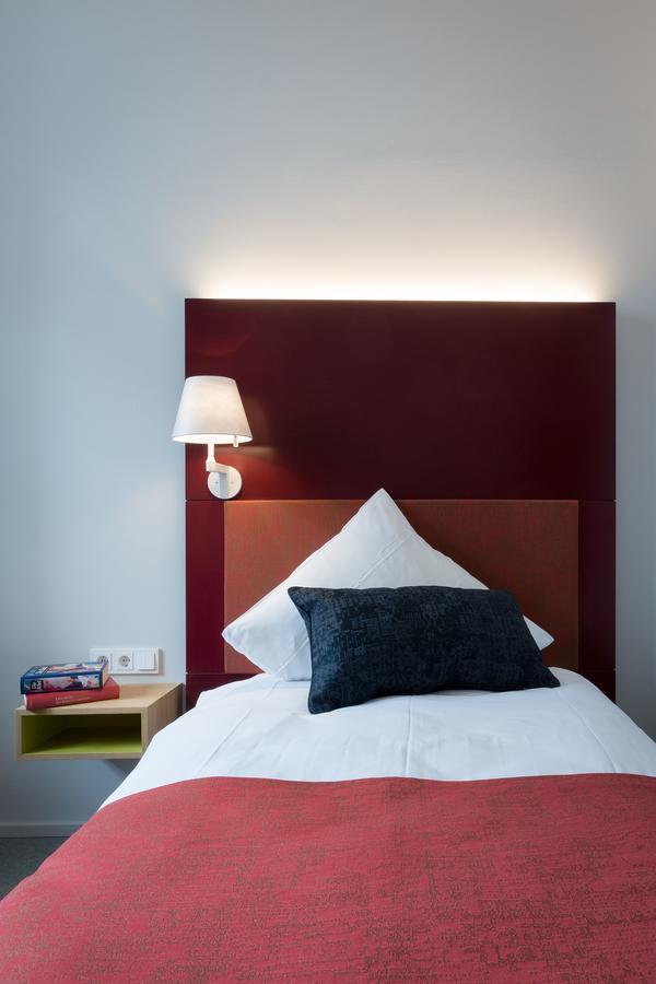 Katholisch-Soziales Institut Hotel Siegburg Bagian luar foto