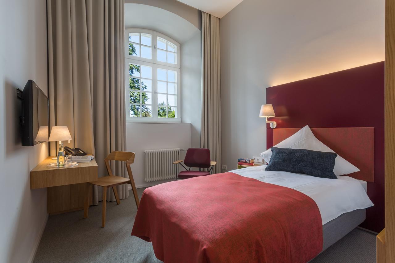 Katholisch-Soziales Institut Hotel Siegburg Bagian luar foto