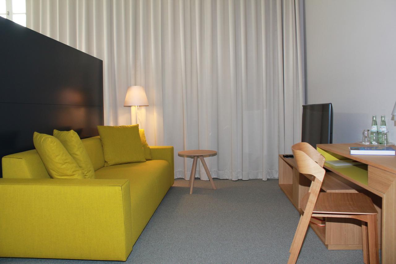 Katholisch-Soziales Institut Hotel Siegburg Bagian luar foto