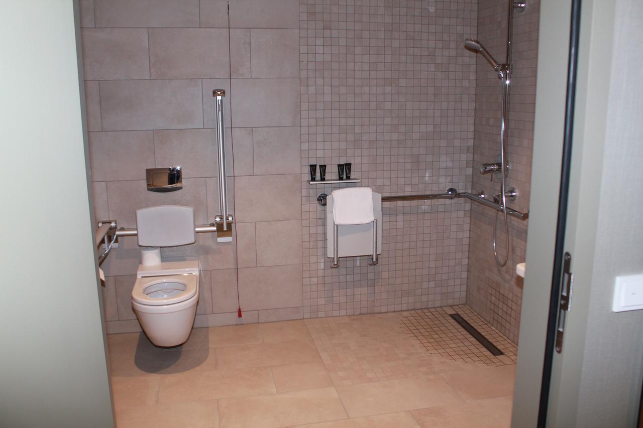 Katholisch-Soziales Institut Hotel Siegburg Bagian luar foto